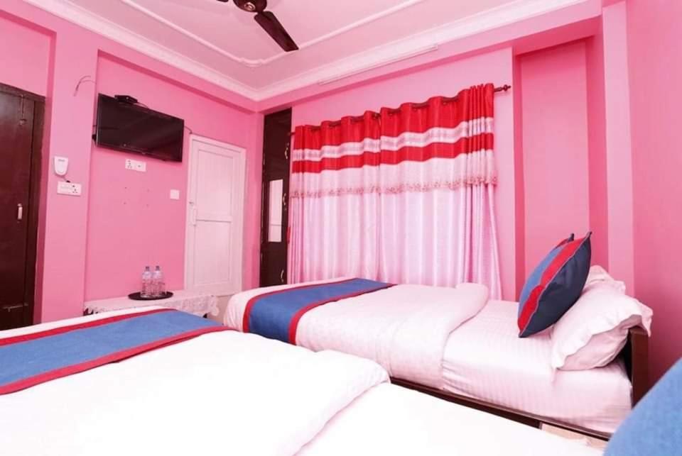 קטמנדו Hotel Chandragiri Paradise מראה חיצוני תמונה